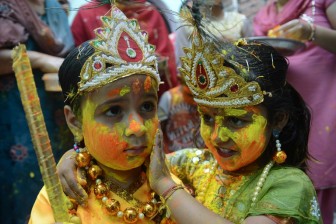 Children Playing Holi Pics