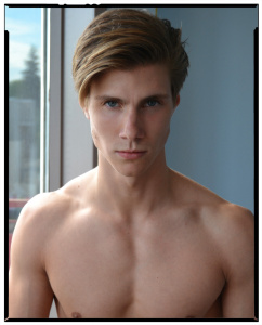 Dorian Reeves Age