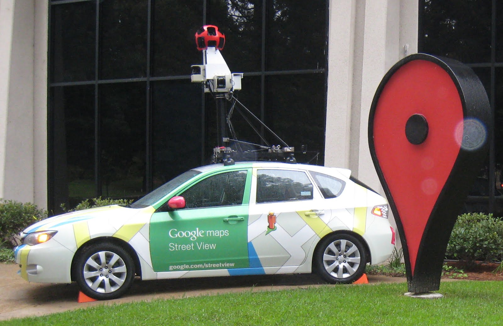 Google Maps Street View Car Tracker