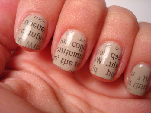 How To Do Newspaper Nails Without Alcohol